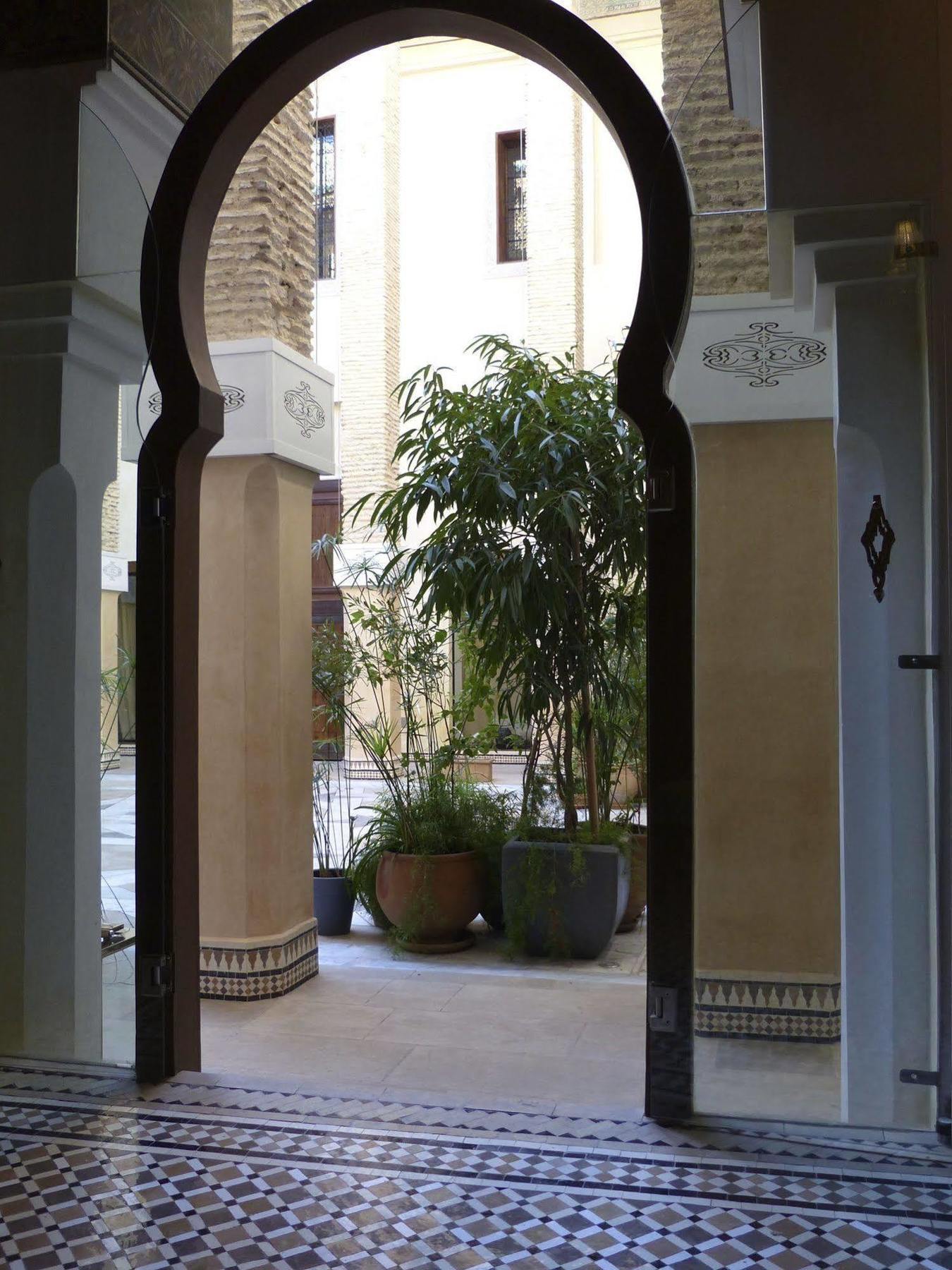 Karawan Riad フェズ エクステリア 写真