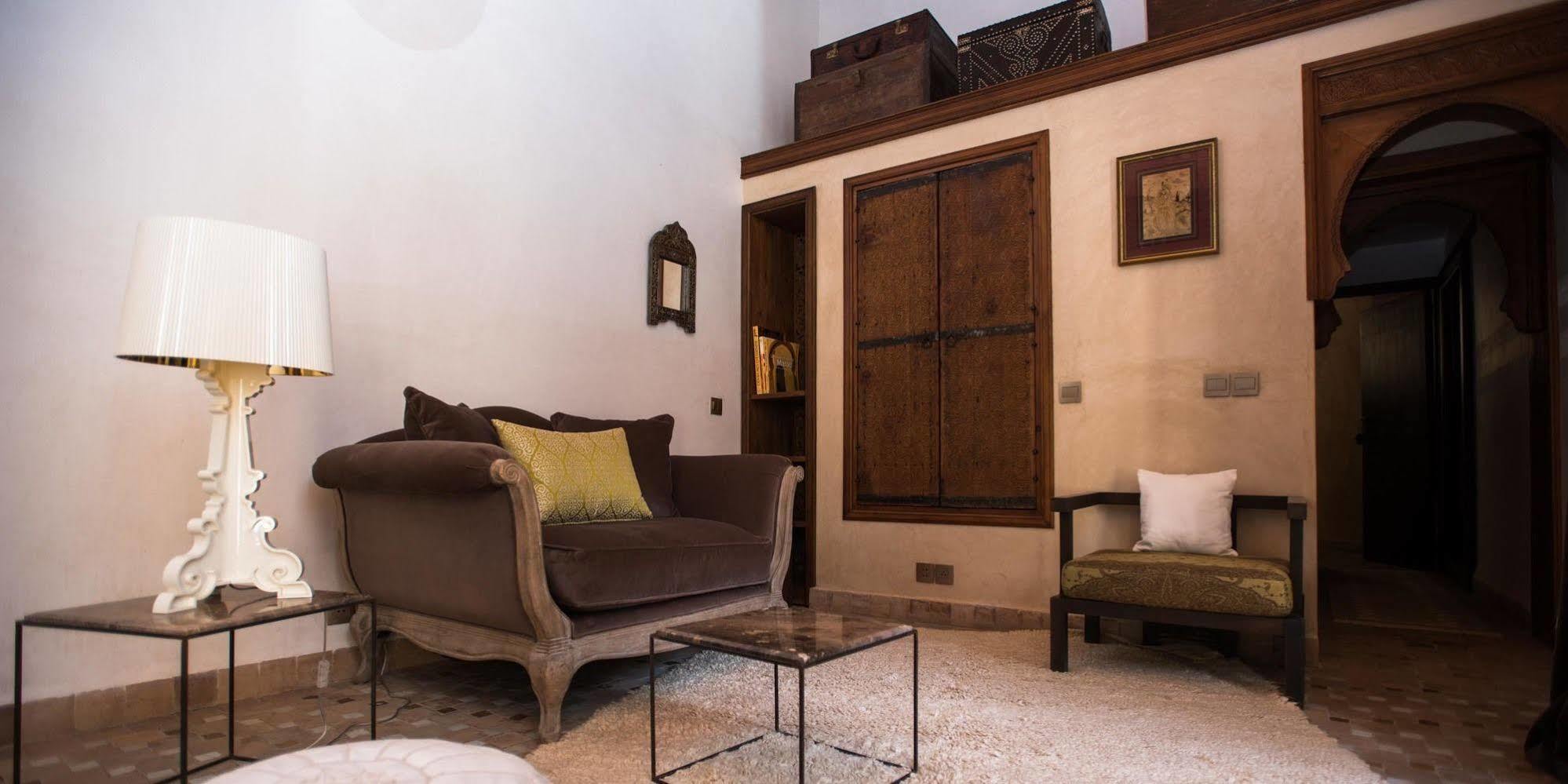 Karawan Riad フェズ エクステリア 写真